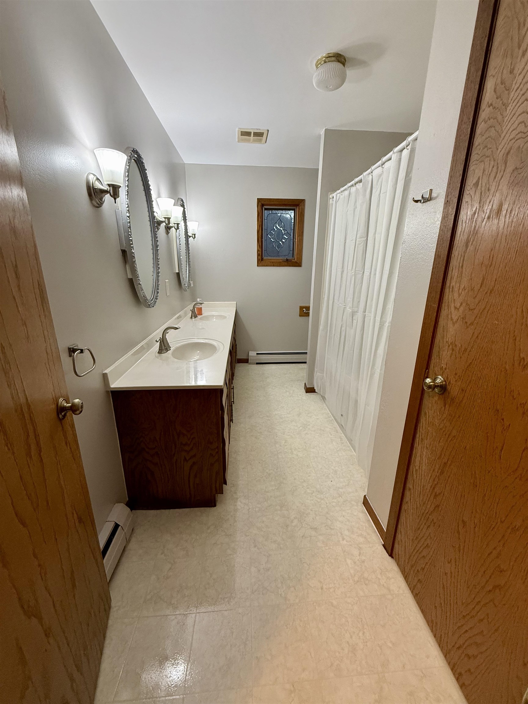 2716 East 3rd Street Superior, WI 54880 - Photo 20 of 39