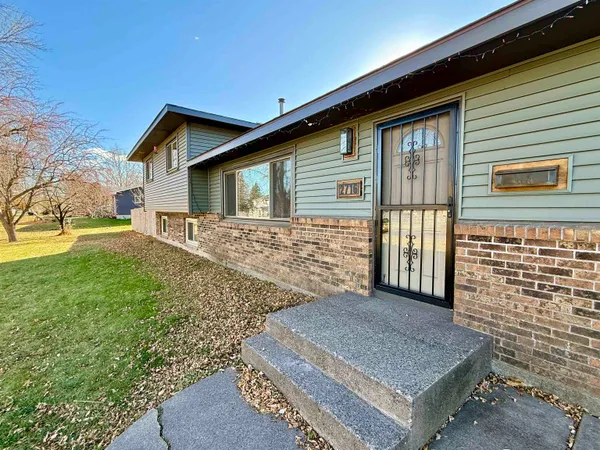 $325,000 | 2716 East 3rd Street, Superior, WI 54880