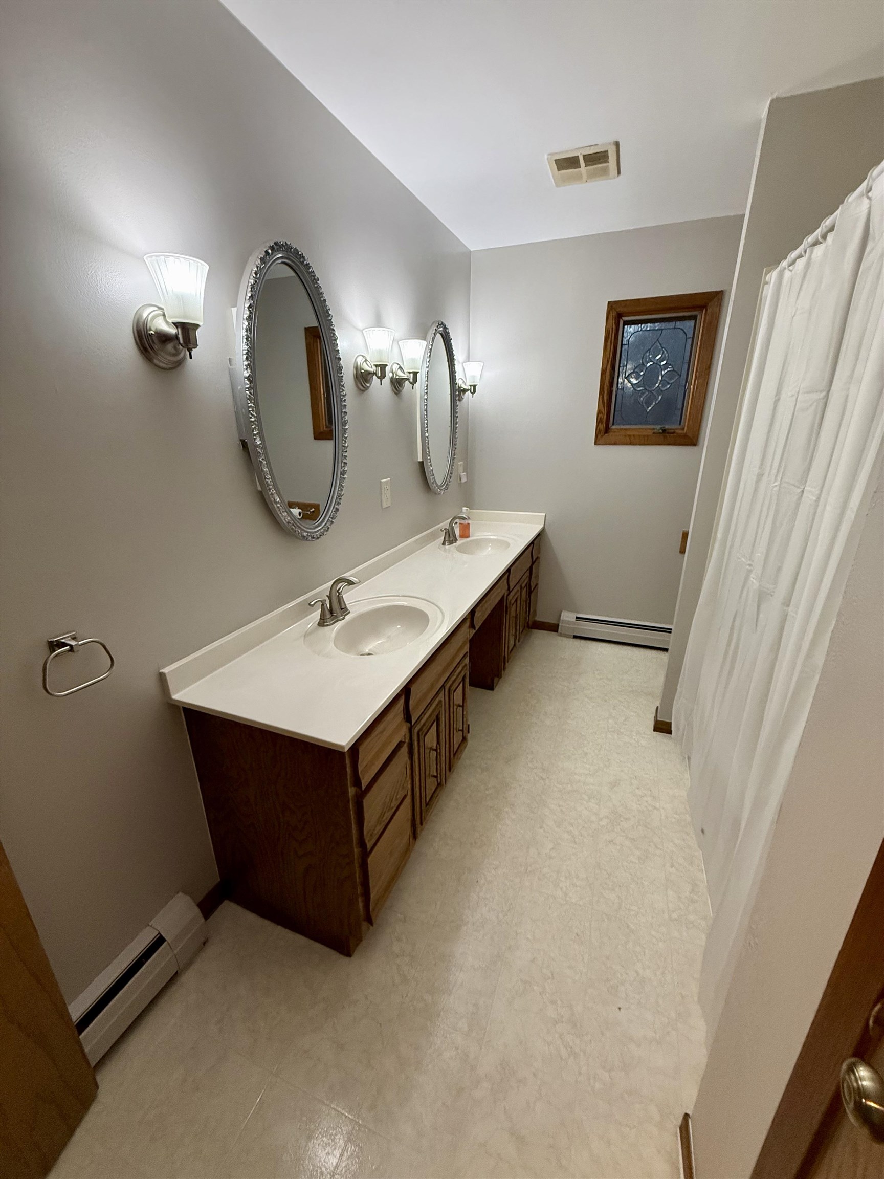 2716 East 3rd Street Superior, WI 54880 - Photo 23 of 39