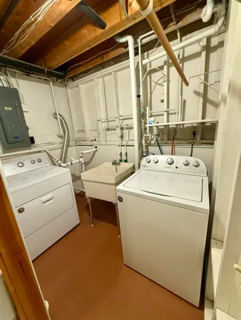 $325,000 | 2716 East 3rd Street, Superior, WI 54880