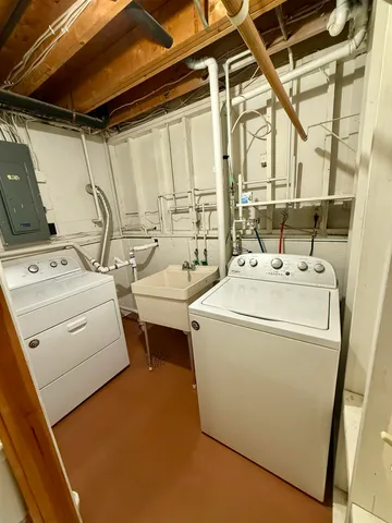 $299,900 | 2716 East 3rd Street, Superior, WI 54880