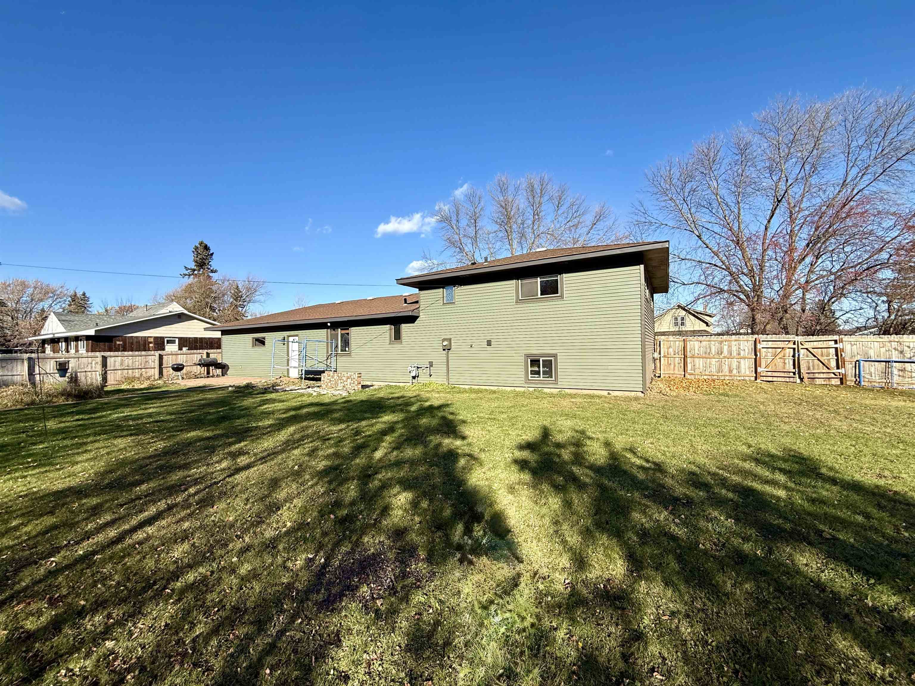 2716 East 3rd Street Superior, WI 54880 - Photo 35 of 39