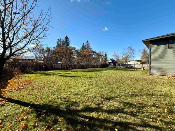 $325,000 | 2716 East 3rd Street, Superior, WI 54880