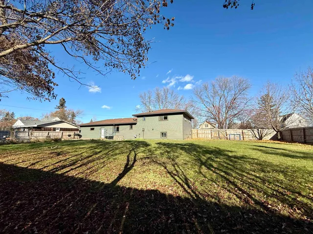 $299,900 | 2716 East 3rd Street, Superior, WI 54880