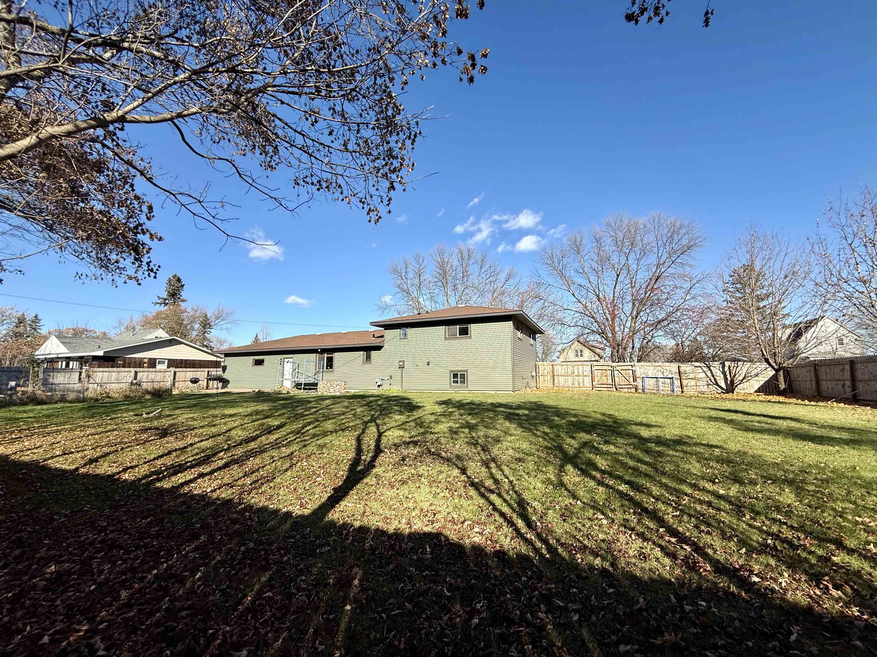 2716 East 3rd Street Superior, WI 54880 - Photo 5 of 39