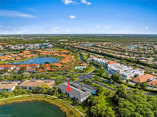 $264,000 | 121 Gabriel Circle, Unit 1108, Naples, FL 34104