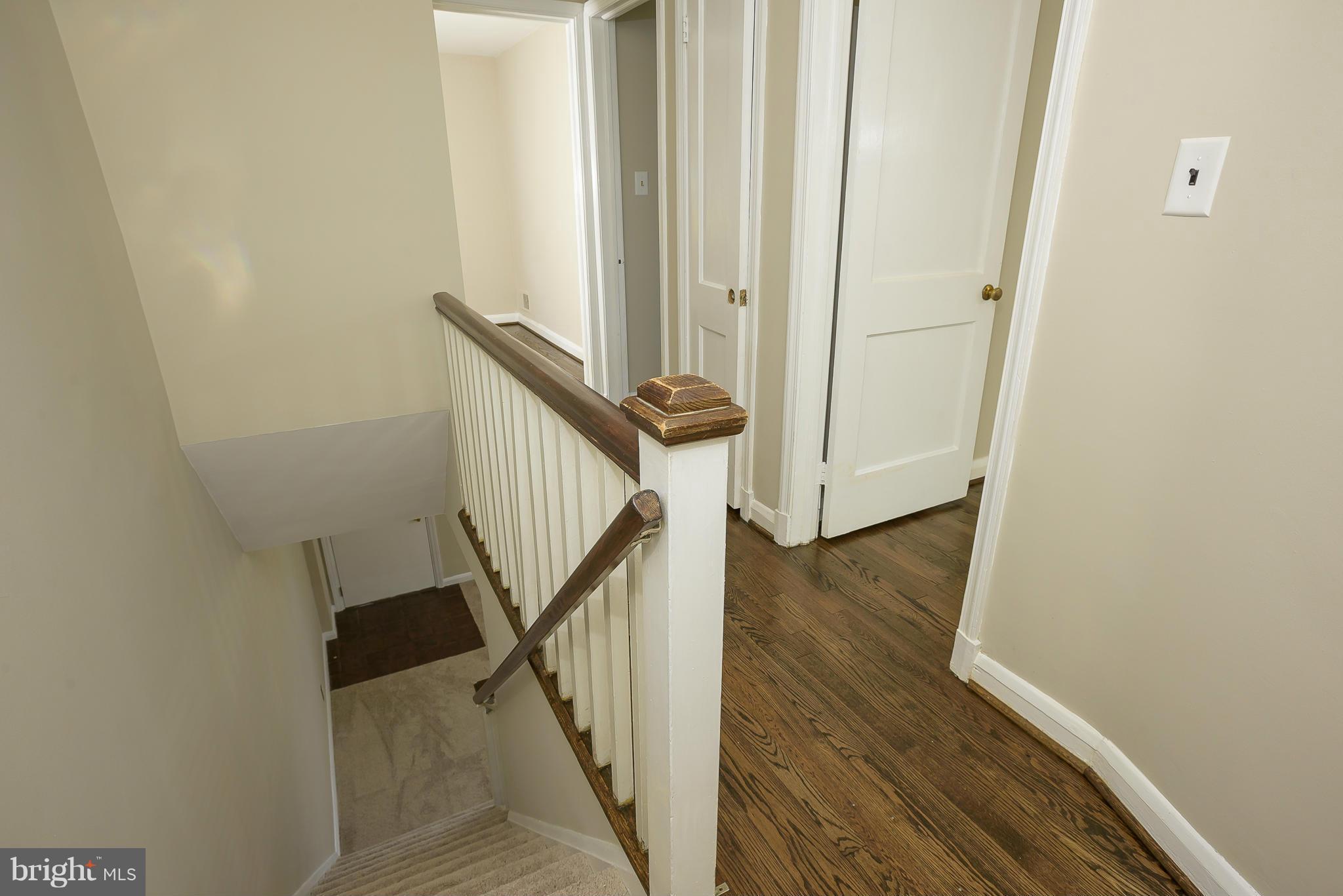 5496 Oakland Road Baltimore, MD 21227 - Photo 11 of 21 Interior (General)
