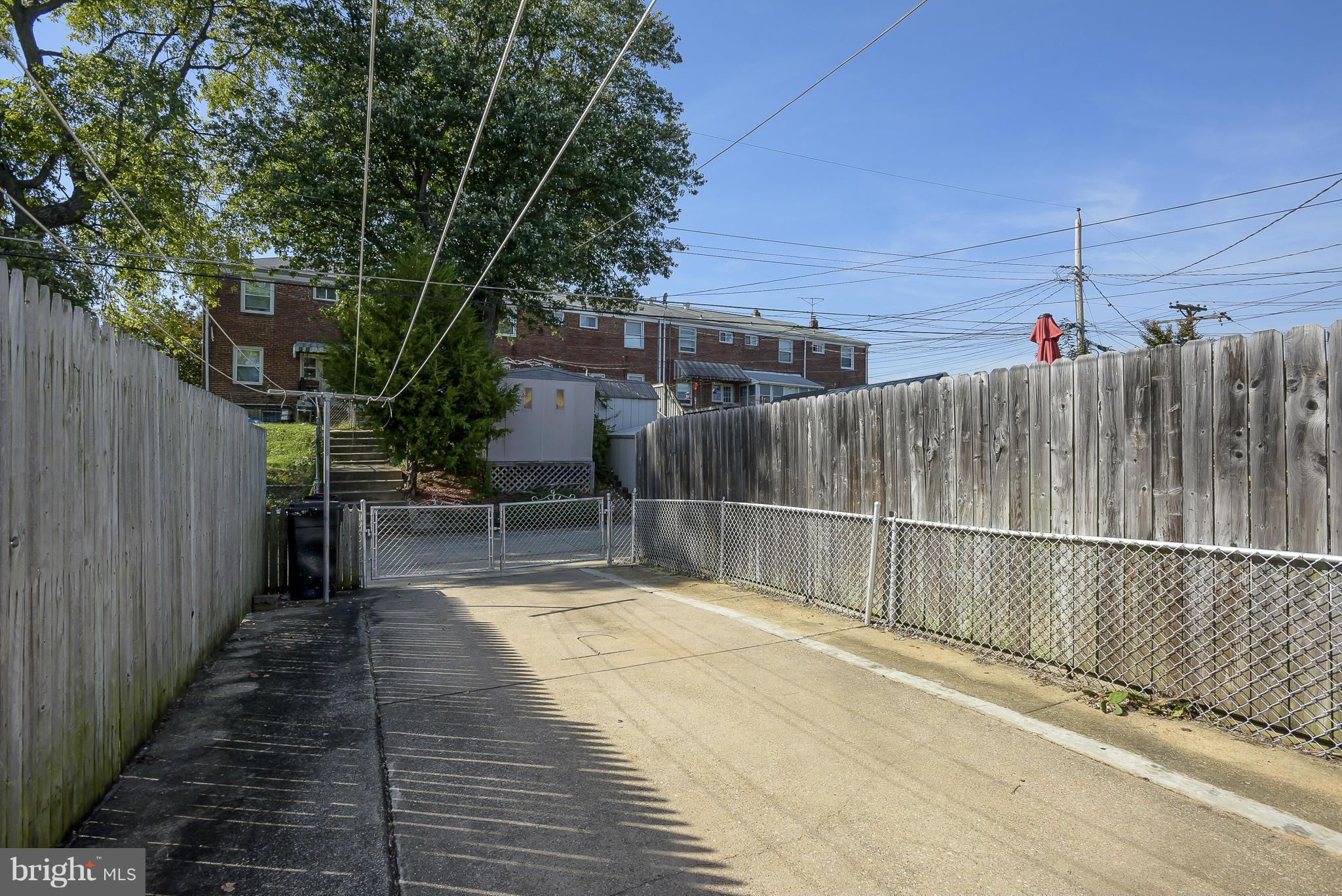5496 Oakland Road Baltimore, MD 21227 - Photo 20 of 21 Exterior (Rear)