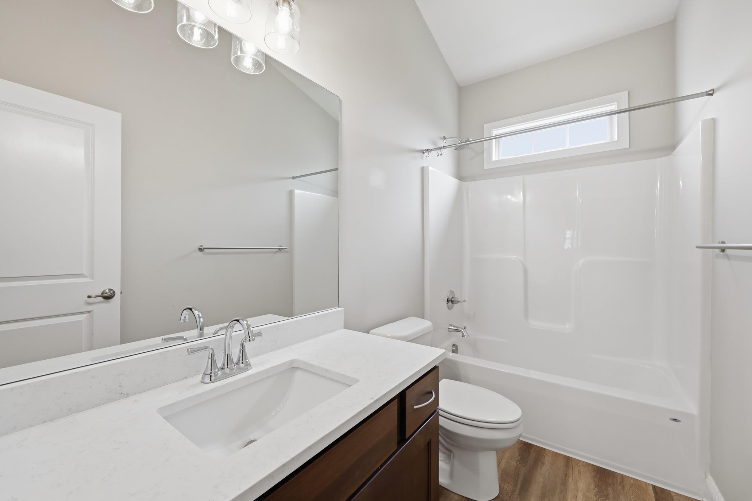112 Stone Ridge Drive Frankfort, KY 40601 - Photo 30 of 41 30 Full Hall Bath