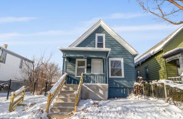 $164,000 | 2409 North 21st Street, Milwaukee, WI 53206
