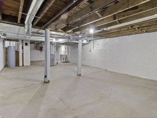 $180,000 | 2409 North 21st Street, Milwaukee, WI 53206