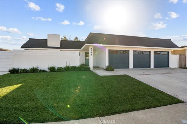 $9,750 | 2402 Orchid Hill Place, Newport Beach, CA 92660