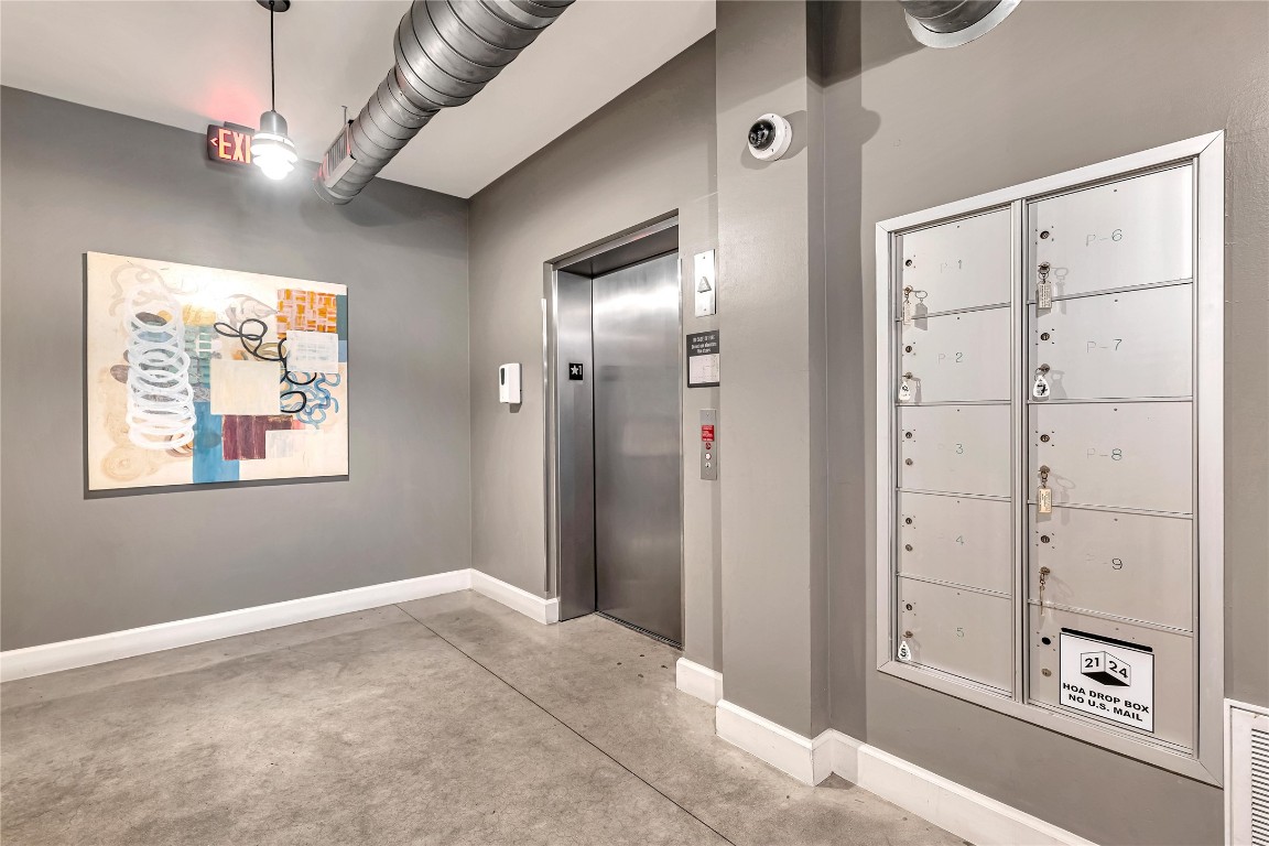 2124 East 6th Street, Unit 305 Austin, TX 78702 - Photo 5 of 35 a view of an empty room