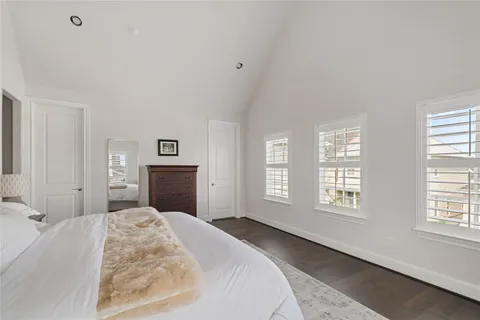 $565,000 | 8743 Oak Kolbe Lane, Houston, TX 77080