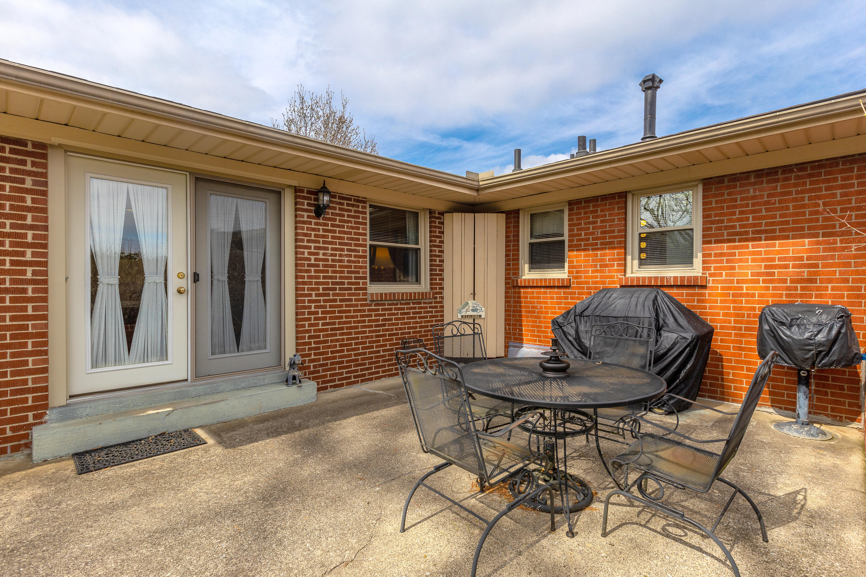 650 Hill N Dale Road Lexington, KY 40503 - Photo 25 of 30 3-7 (1)