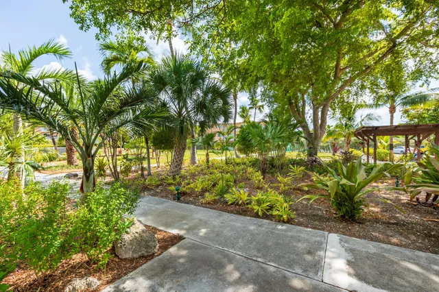 $879,000 | 2601 South Roosevelt Boulevard, Unit 305A, Key West, FL 33040