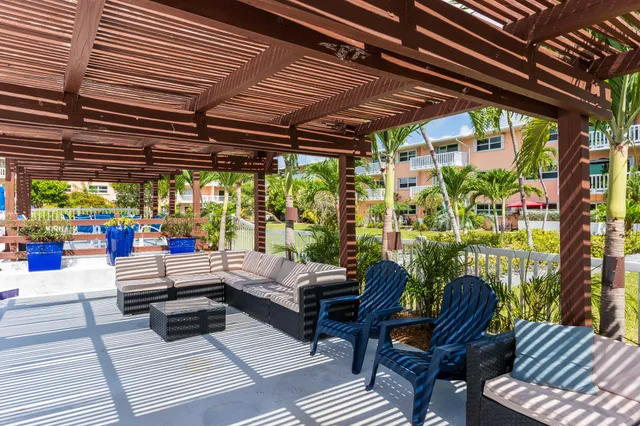 $879,000 | 2601 South Roosevelt Boulevard, Unit 305A, Key West, FL 33040
