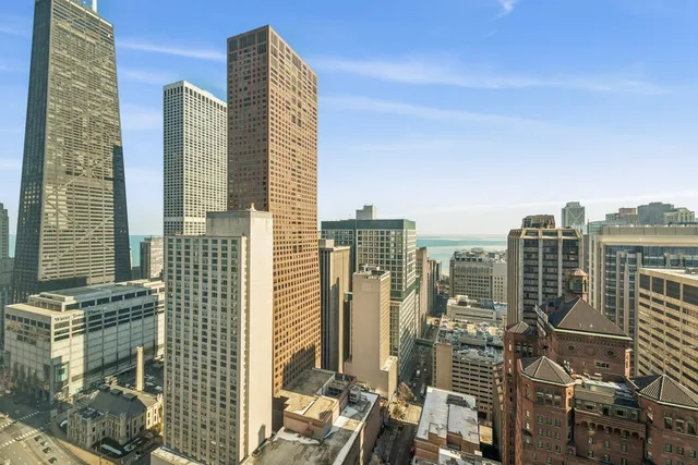 $644,500 | 100 East Huron Street, Unit 2903, Chicago, IL 60611