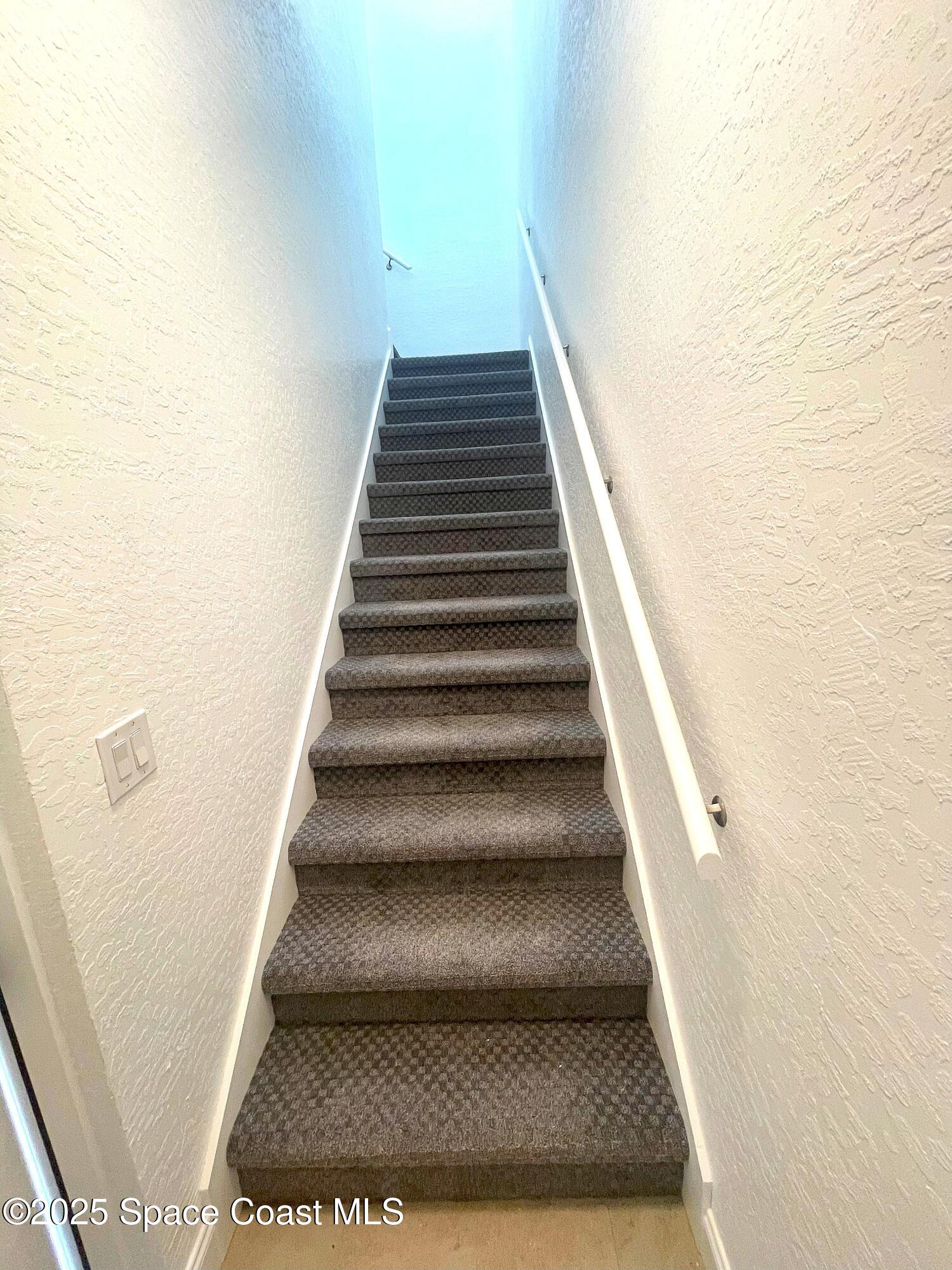 5570 Sanctuary Avenue Grant, FL 32949 - Photo 35 of 51 Apartment entrance