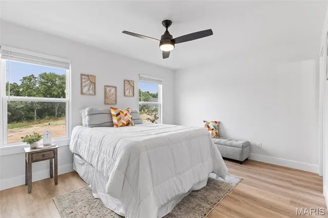 $849,900 | 402 Spears Street, St. Louis, MO 63127