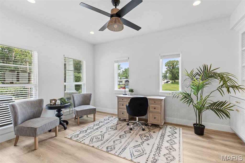 402 Spears Street St. Louis, MO 63127 - Photo 5 of 59