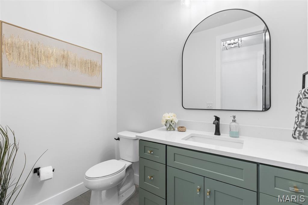 402 Spears Street St. Louis, MO 63127 - Photo 8 of 59