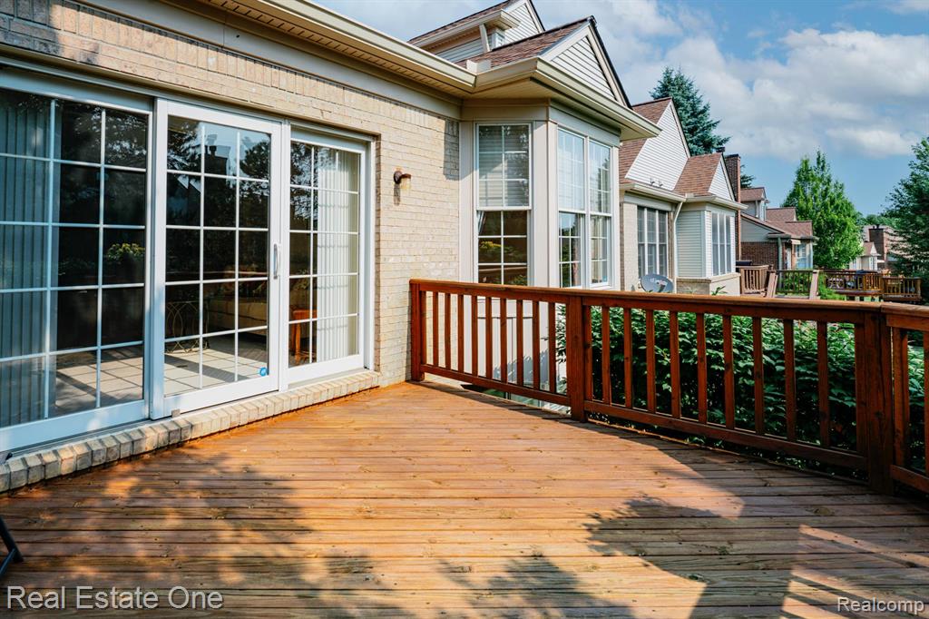 1602 Boulder Court Rochester, MI 48306 - Photo 40 of 46