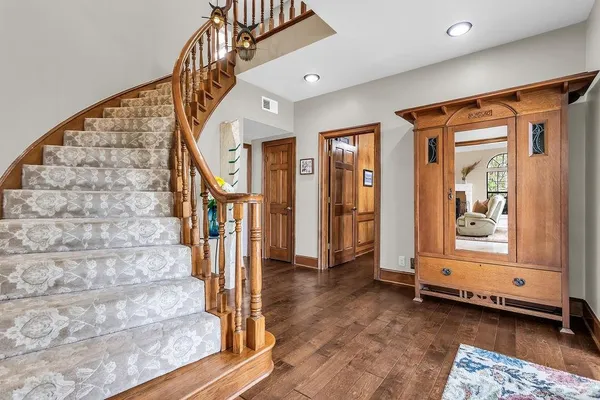 $900,000 | 140 Creekside Drive, Double Oak, TX 75077