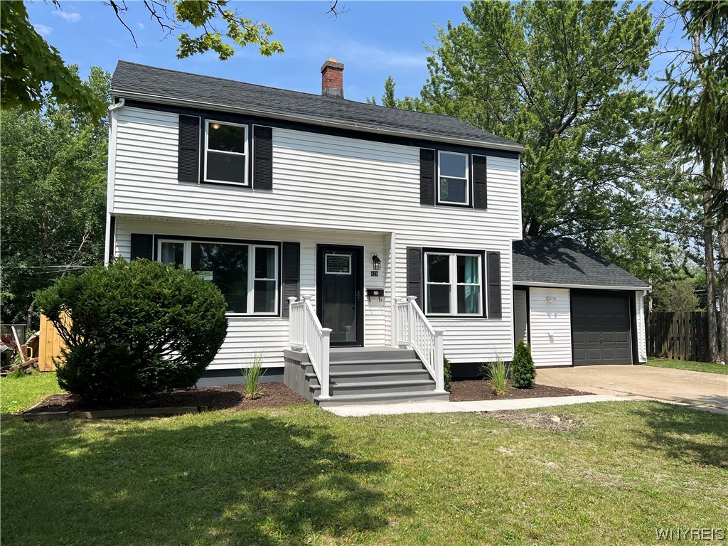 428 Longmeadow Road Amherst, NY 14226 - Photo 1 of 28