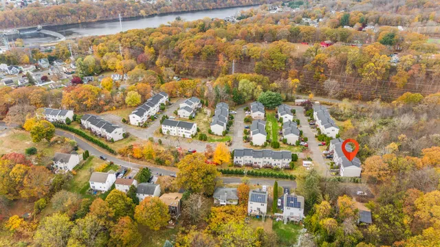 $315,000 | 26 Summit Street, Unit 26, Derby, CT 06418