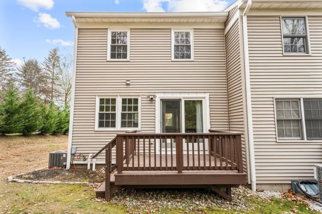 $315,000 | 26 Summit Street, Unit 26, Derby, CT 06418