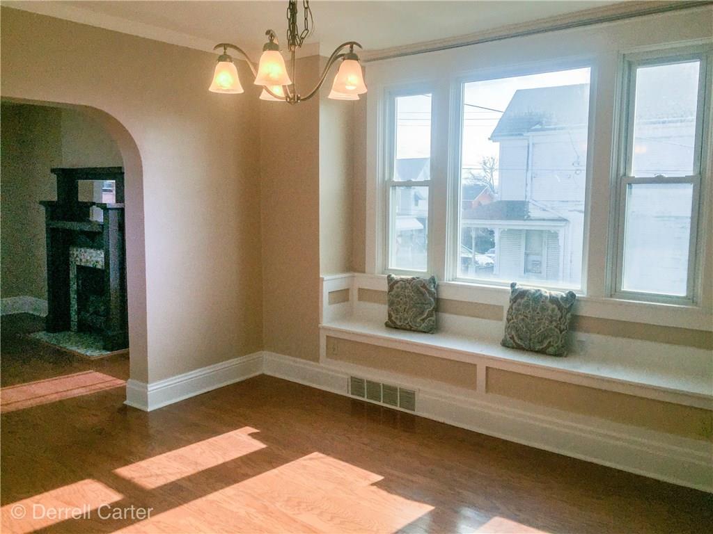452 Ohio Avenue Rochester, PA 15074 - Photo 7 of 17 Dining room with a buit in window bench with storage underneath.