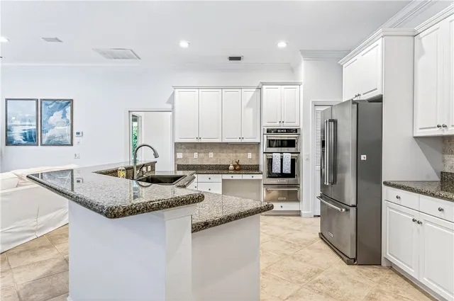 $959,000 | 120 North White Jewel Court, Vero Beach, FL 32963