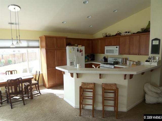 10175 Robilee Court Reno, NV 89521 - Photo 2 of 9 Photo 2