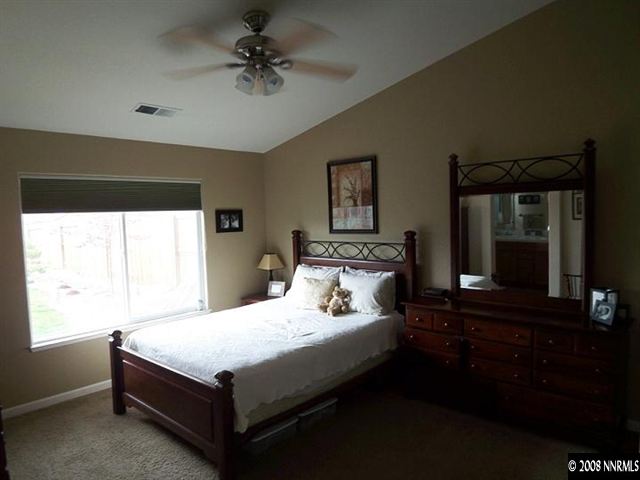 10175 Robilee Court Reno, NV 89521 - Photo 5 of 9 Photo 5
