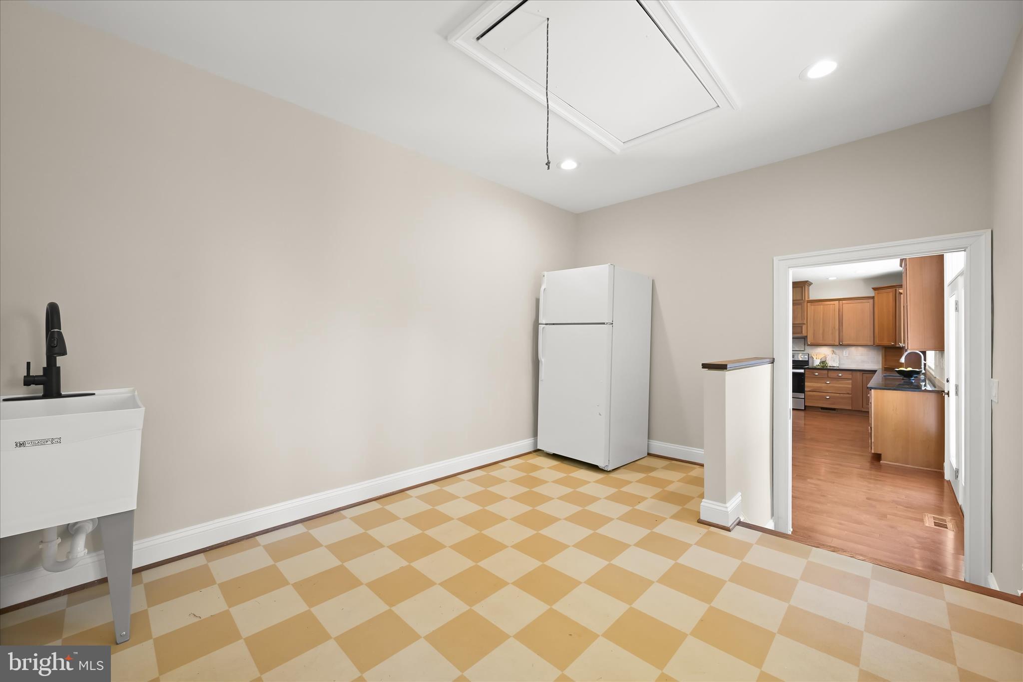 620 Jumpers Hole Road Severna Park, MD 21146 - Photo 38 of 112 Mud Room
