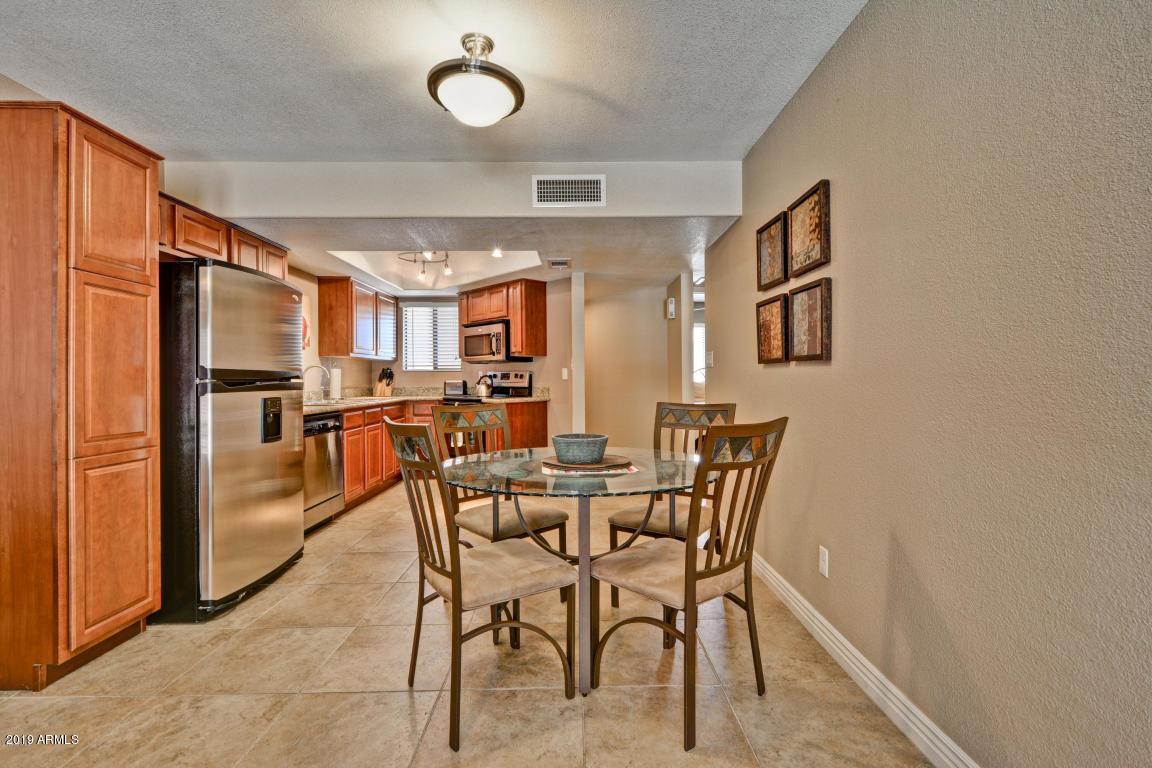 835 North Granite Reef Road, Unit 34 Scottsdale, AZ 85257 - Photo 2 of 15 835 N Granite Reef Eat in Kitchen