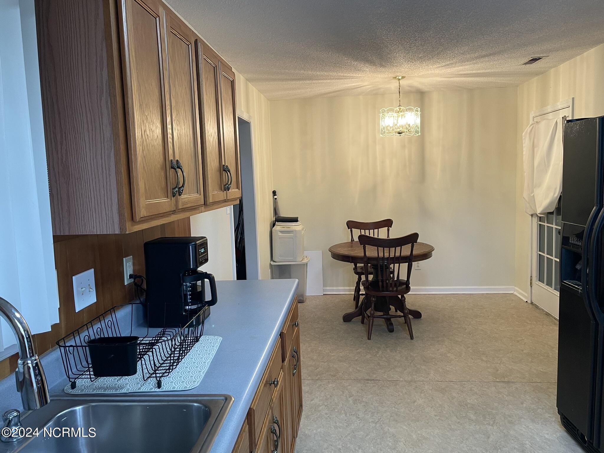312 Foxhall Road Newport, NC 28570 - Photo 13 of 27 Eat-in Kitchen