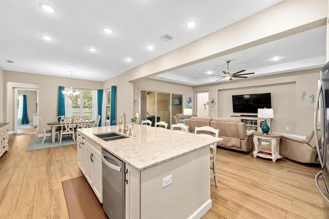 $950,000 | 115 Brookover Lane, Brandon, FL 33511