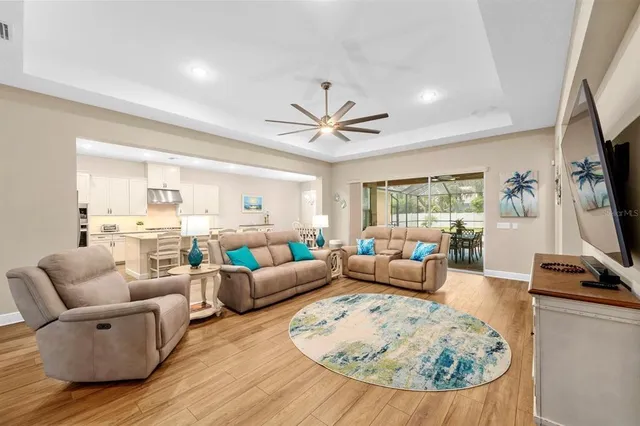 $950,000 | 115 Brookover Lane, Brandon, FL 33511