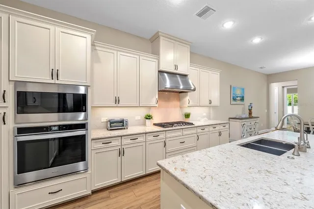 $950,000 | 115 Brookover Lane, Brandon, FL 33511