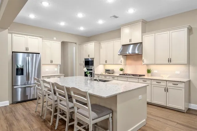 $950,000 | 115 Brookover Lane, Brandon, FL 33511