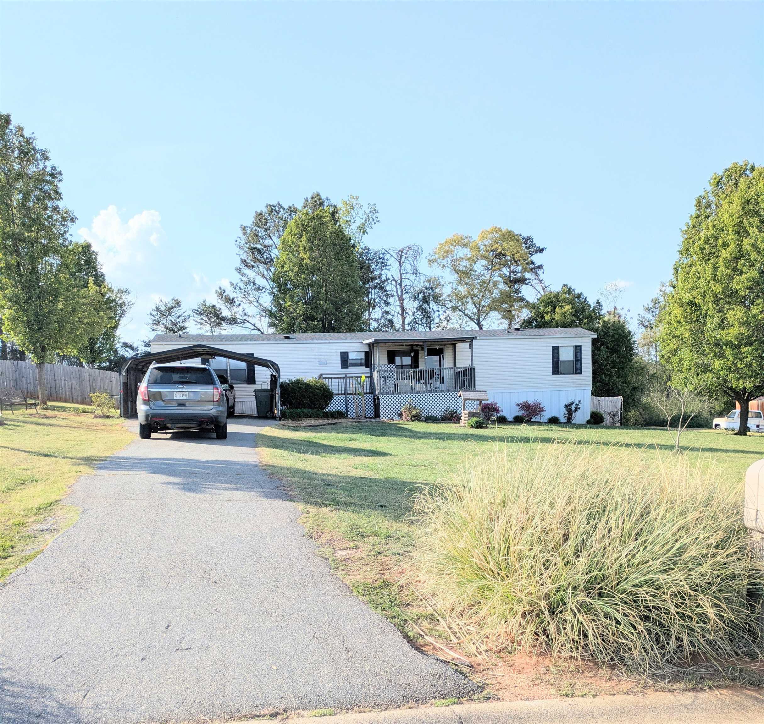 712 Ohenry Drive Inman, SC 29349 - Photo 1 of 30 Gallery Image 1