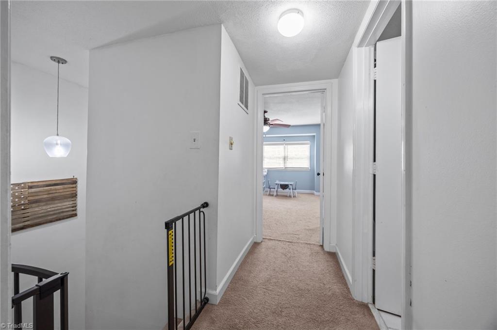 1105 Robinhood Road, Unit F High Point, NC 27262 - Photo 15 of 39