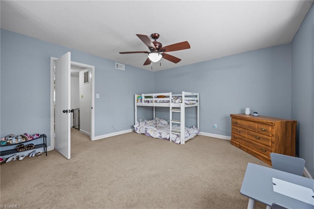 1105 Robinhood Road, Unit F High Point, NC 27262 - Photo 22 of 39