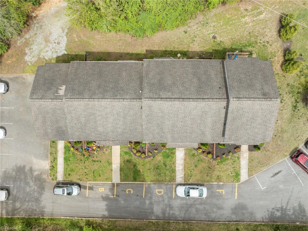1105 Robinhood Road, Unit F High Point, NC 27262 - Photo 33 of 39