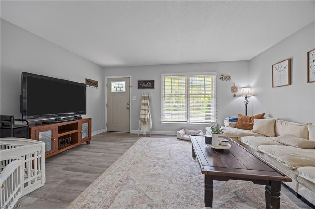 1105 Robinhood Road, Unit F High Point, NC 27262 - Photo 7 of 39