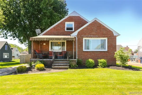$269,900 | 77 Stearns Avenue, Lackawanna, NY 14218