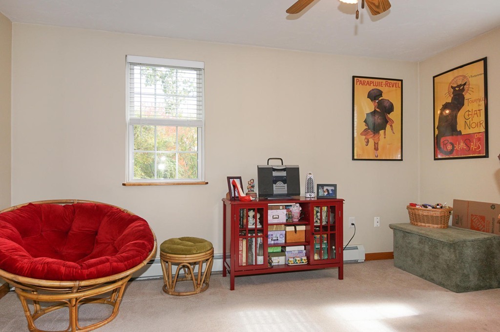22 Jesse Road Dudley, MA 01571 - Photo 7 of 25 Gallery Image 7