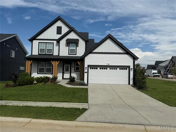 $635,000 | 207 Kerry Downs Drive, Dardenne Prairie, MO 63368